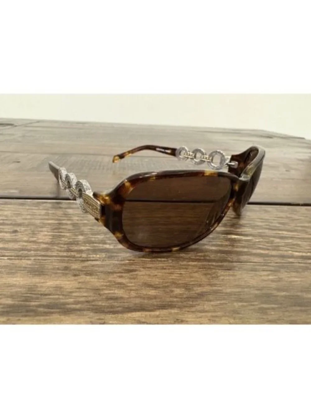 Brighton Women’s Central Park Signature Silver Tortoise Sunglasses Frames & Case